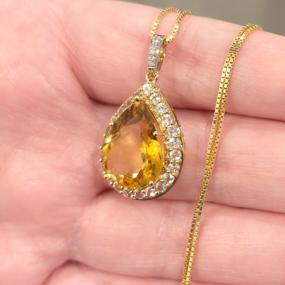 Vintage 10K Gold Citrine Teardrop Pendant: Cubic Zirconia Halo - Picture 7 of 12